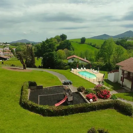 Banca Piscine Vue Montagnes Souraide